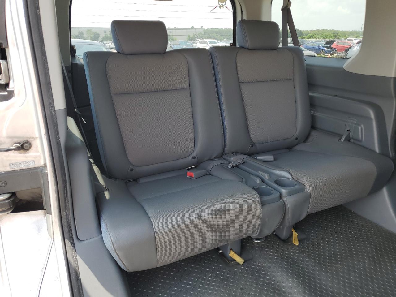 2006 Honda Element Ex VIN: 5J6YH18786L015530 Lot: 66143664