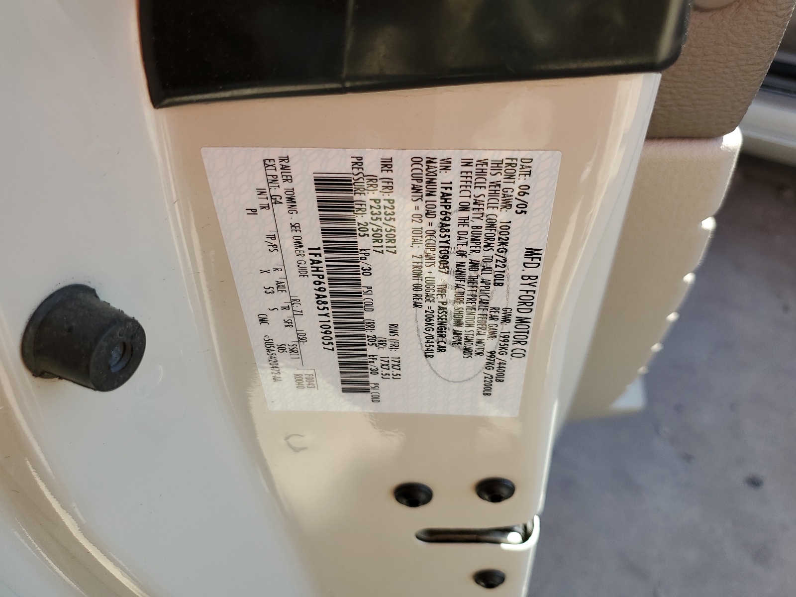 1FAHP69A85Y109057 2005 Ford Thunderbird 50Th Anniversary