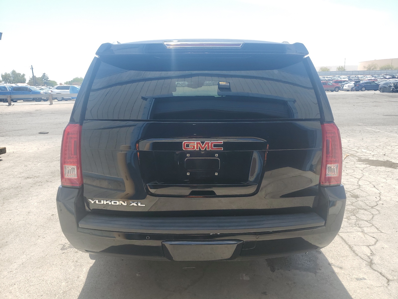 1GKS1HKC0FR240136 2015 GMC Yukon Xl C1500 Slt