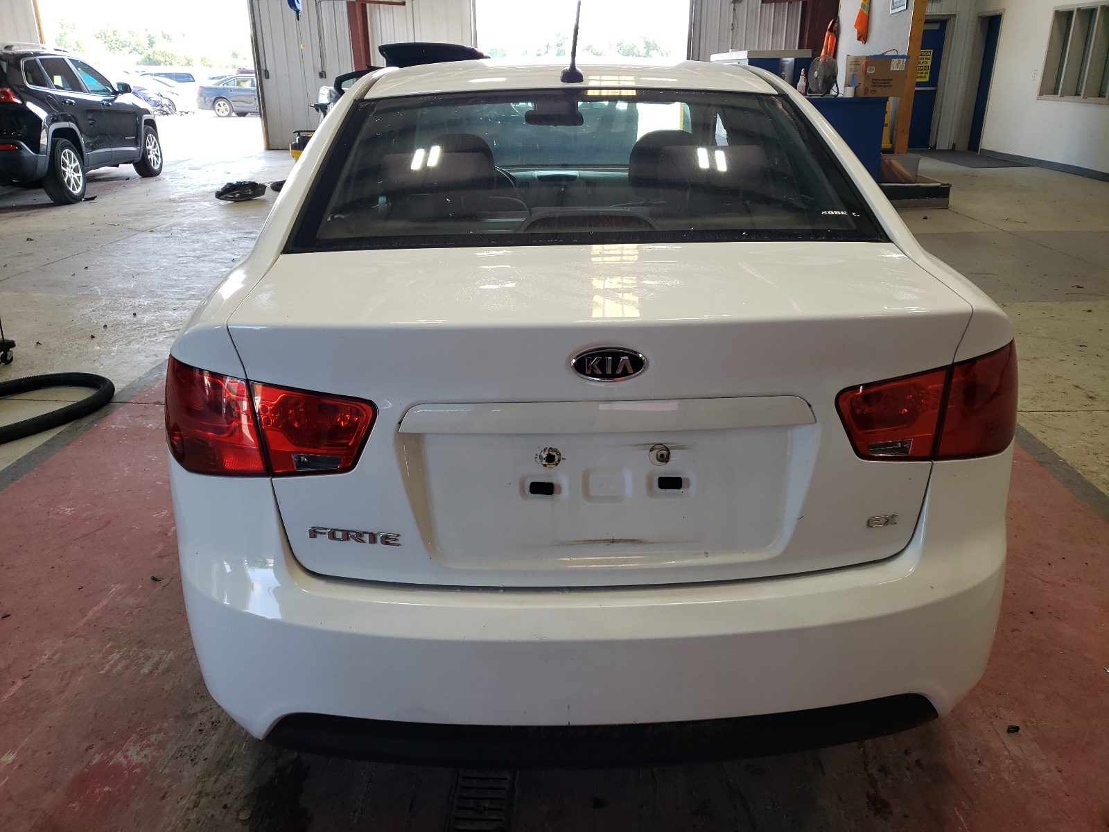 KNAFU4A29A5186435 2010 Kia Forte Ex