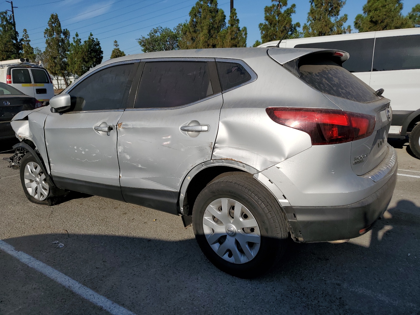 2019 Nissan Rogue Sport S vin: JN1BJ1CP9KW213262