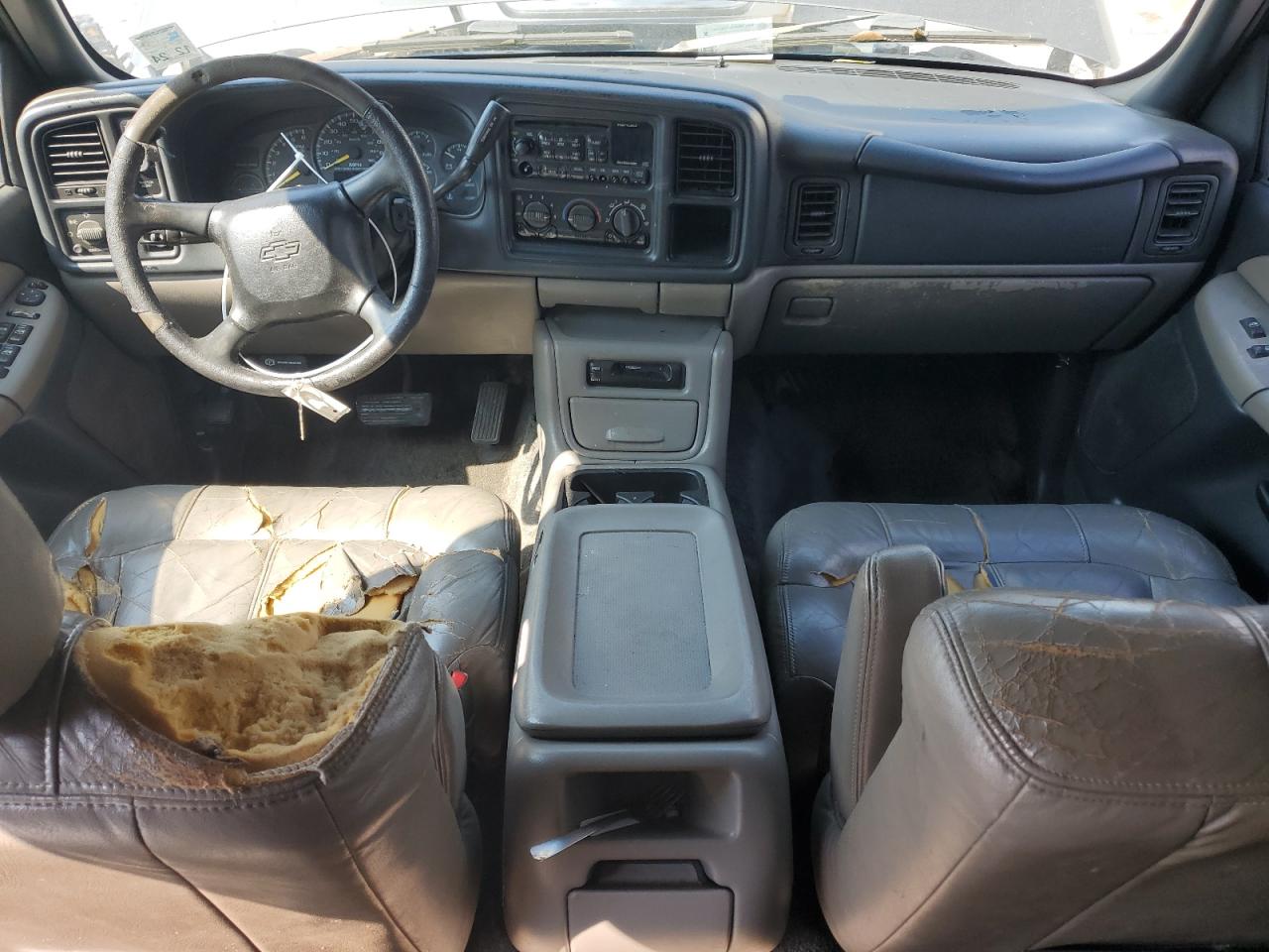 2000 Chevrolet Tahoe C1500 VIN: 1GNEC13T5YJ169596 Lot: 66195604