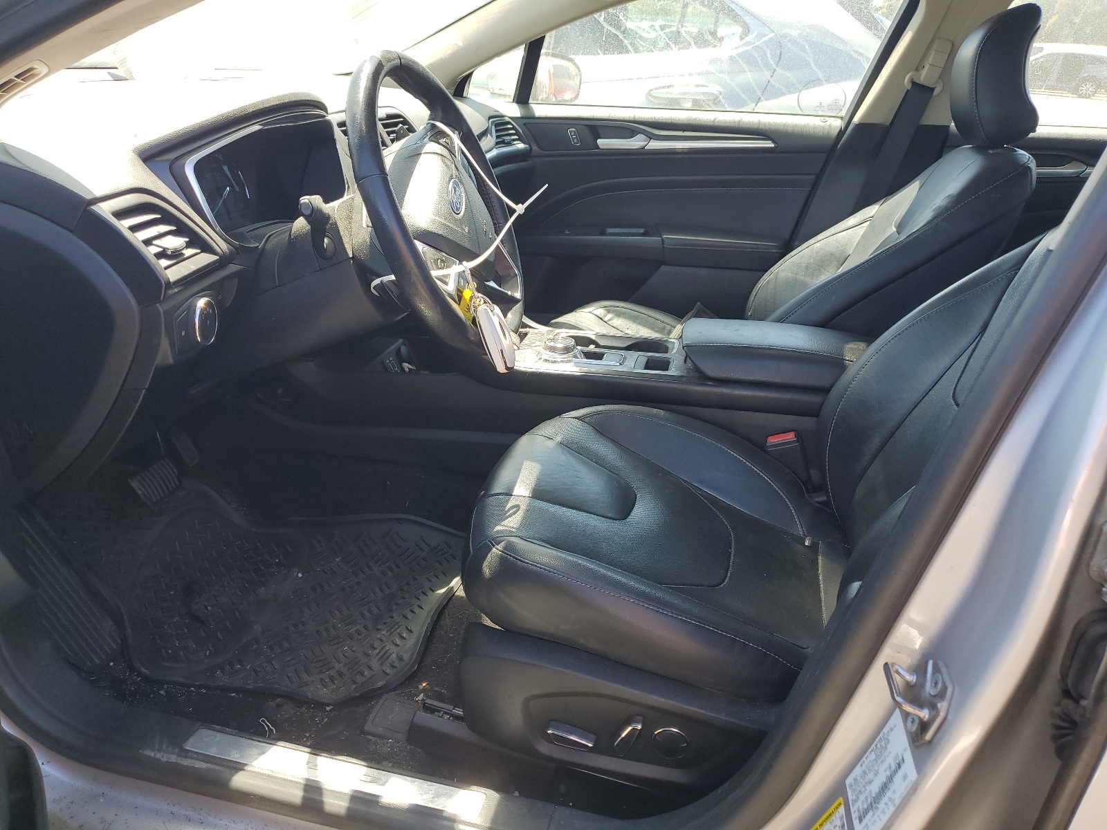 3FA6P0D91KR106173 2019 Ford Fusion Titanium 3FA6P0D91KR106173 2019 Ford Fusion Titanium