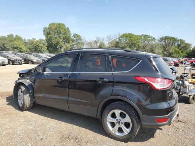  FORD ESCAPE 2015 Czarny