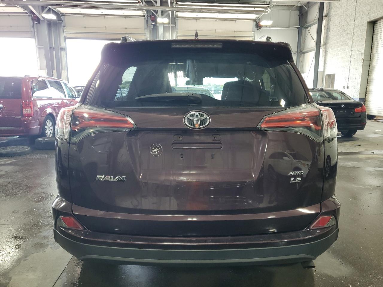 2017 Toyota Rav4 Le VIN: 2T3BFREV2HW642517 Lot: 67969444