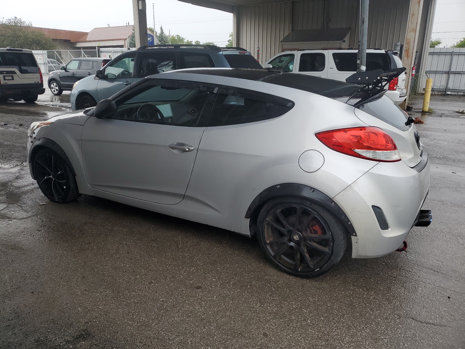 2014 Hyundai Veloster vin: KMHTC6AD0EU204429