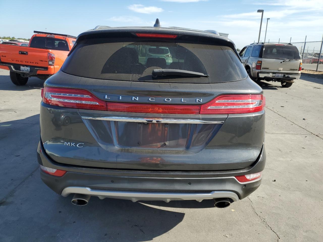 2019 Lincoln Mkc Select VIN: 5LMCJ2C90KUL30290 Lot: 65437364