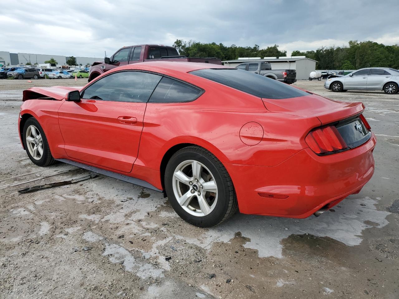 1FA6P8AMXH5238609 2017 FORD MUSTANG - Image 2