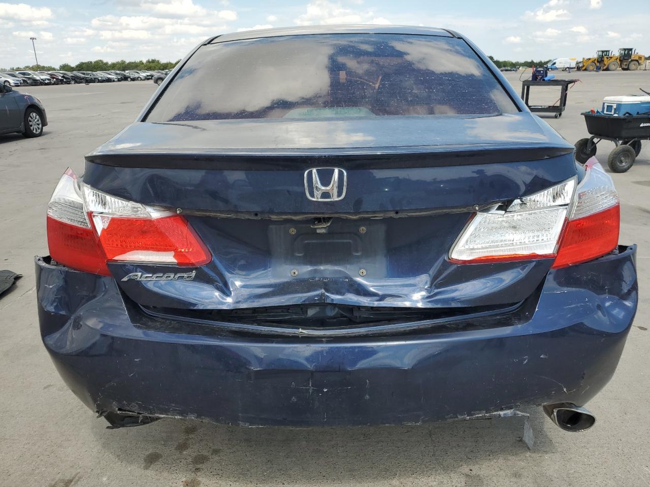 2015 Honda Accord - Image 6