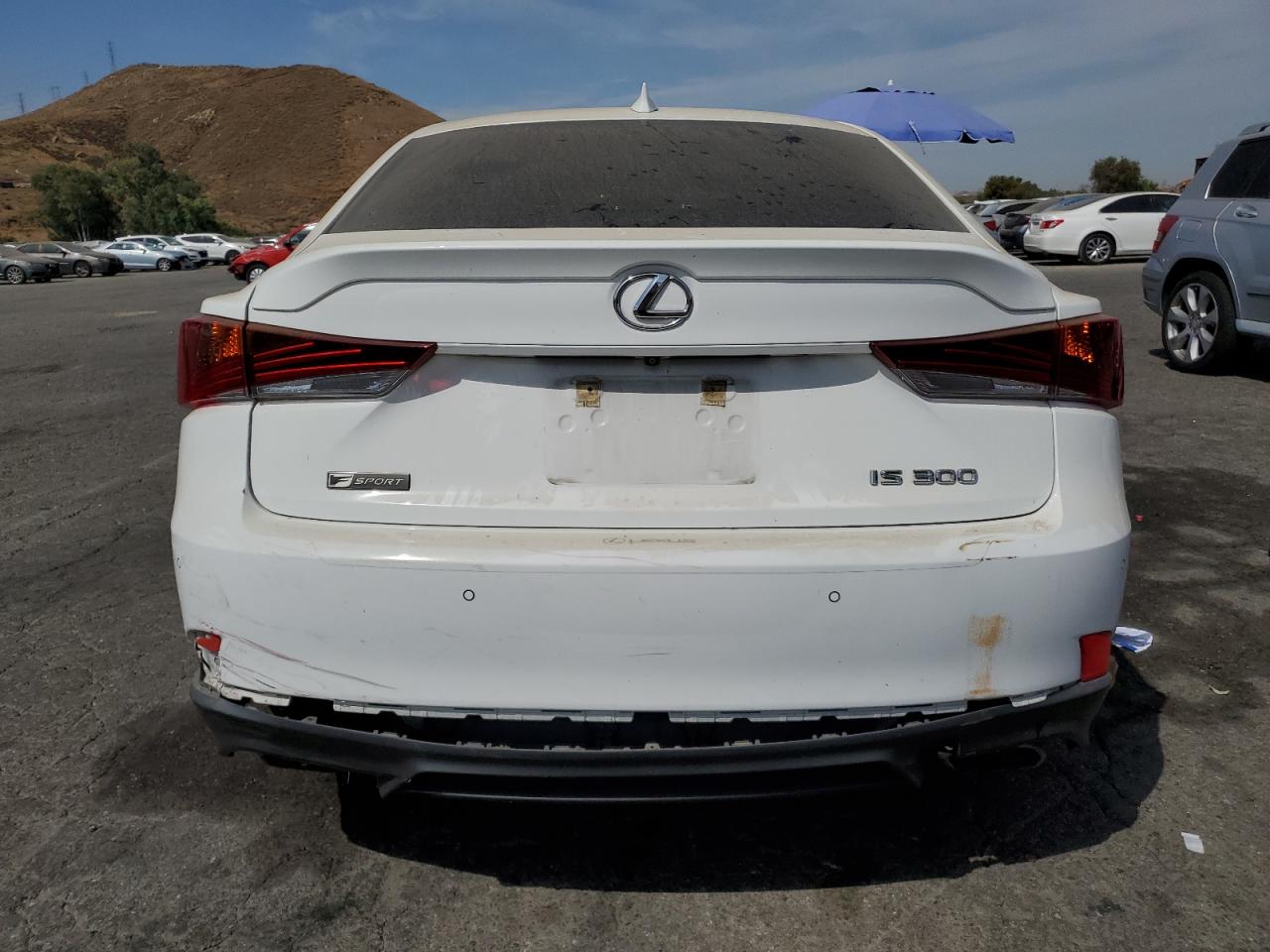 JTHBA1D29K5087862 2019 Lexus Is 300