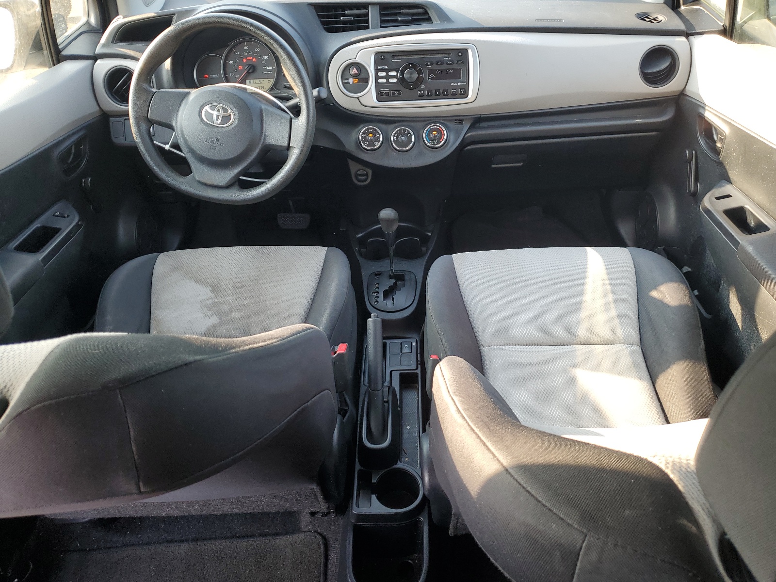 JTDKTUD36ED596419 2014 Toyota Yaris