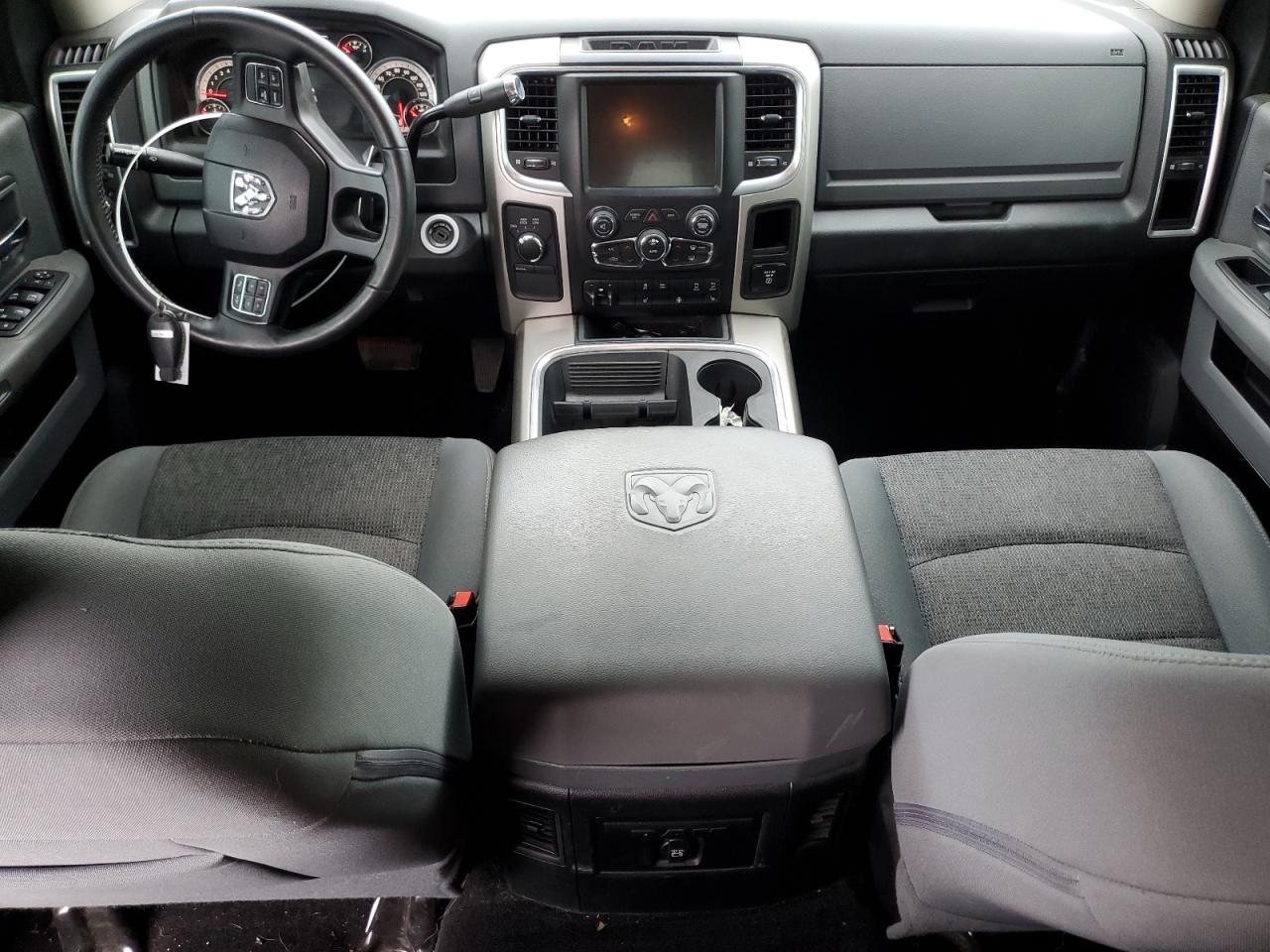 2017 Ram 2500 Slt VIN: 3C6UR5DJ5HG685764 Lot: 68151004