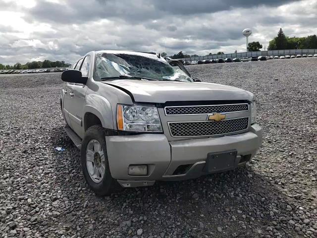 2007 Chevrolet Suburban K1500 VIN: 3GNFK16387G261496 Lot: 66378314