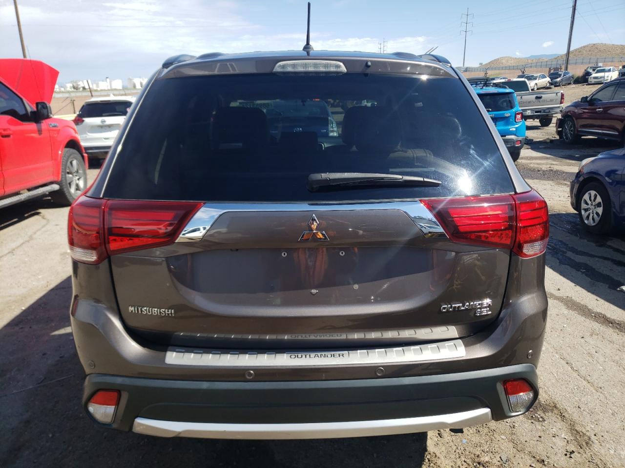 JA4AD3A37GZ059887 2016 Mitsubishi Outlander Se