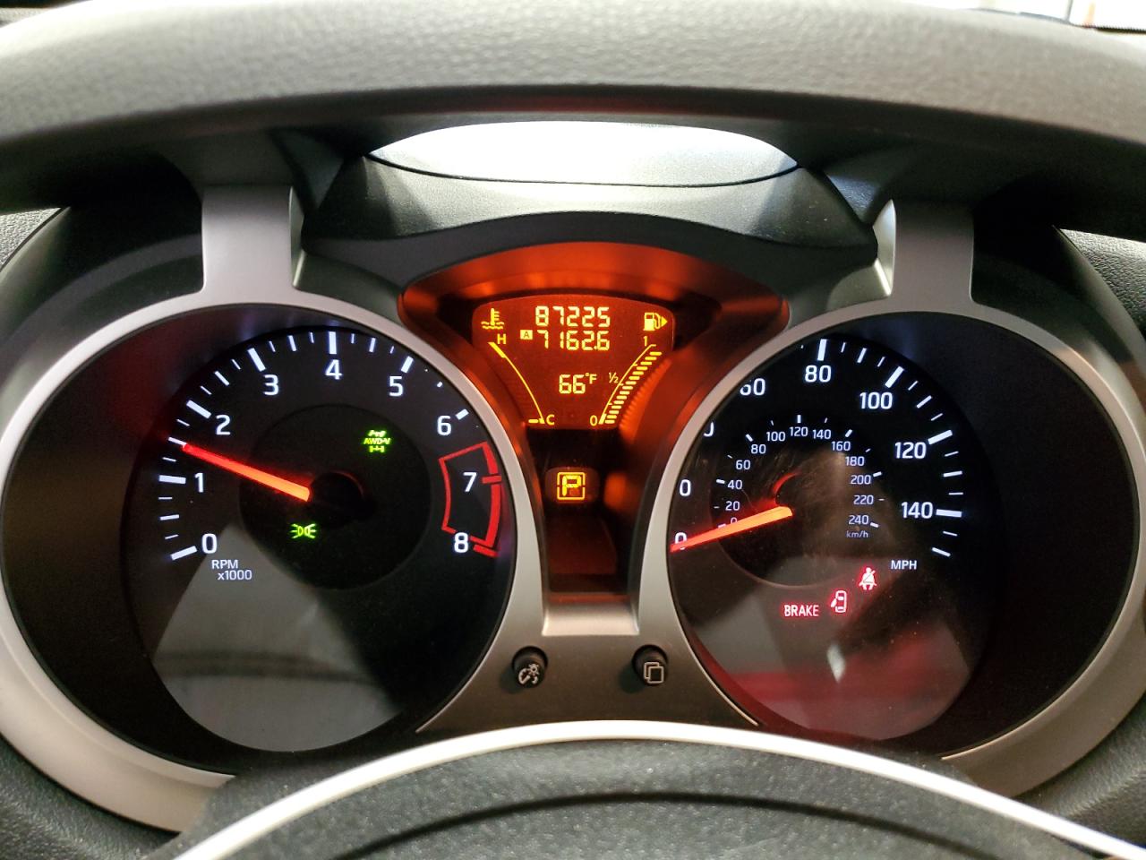 2011 Nissan Juke S VIN: JN8AF5MVXBT025600 Lot: 68355464