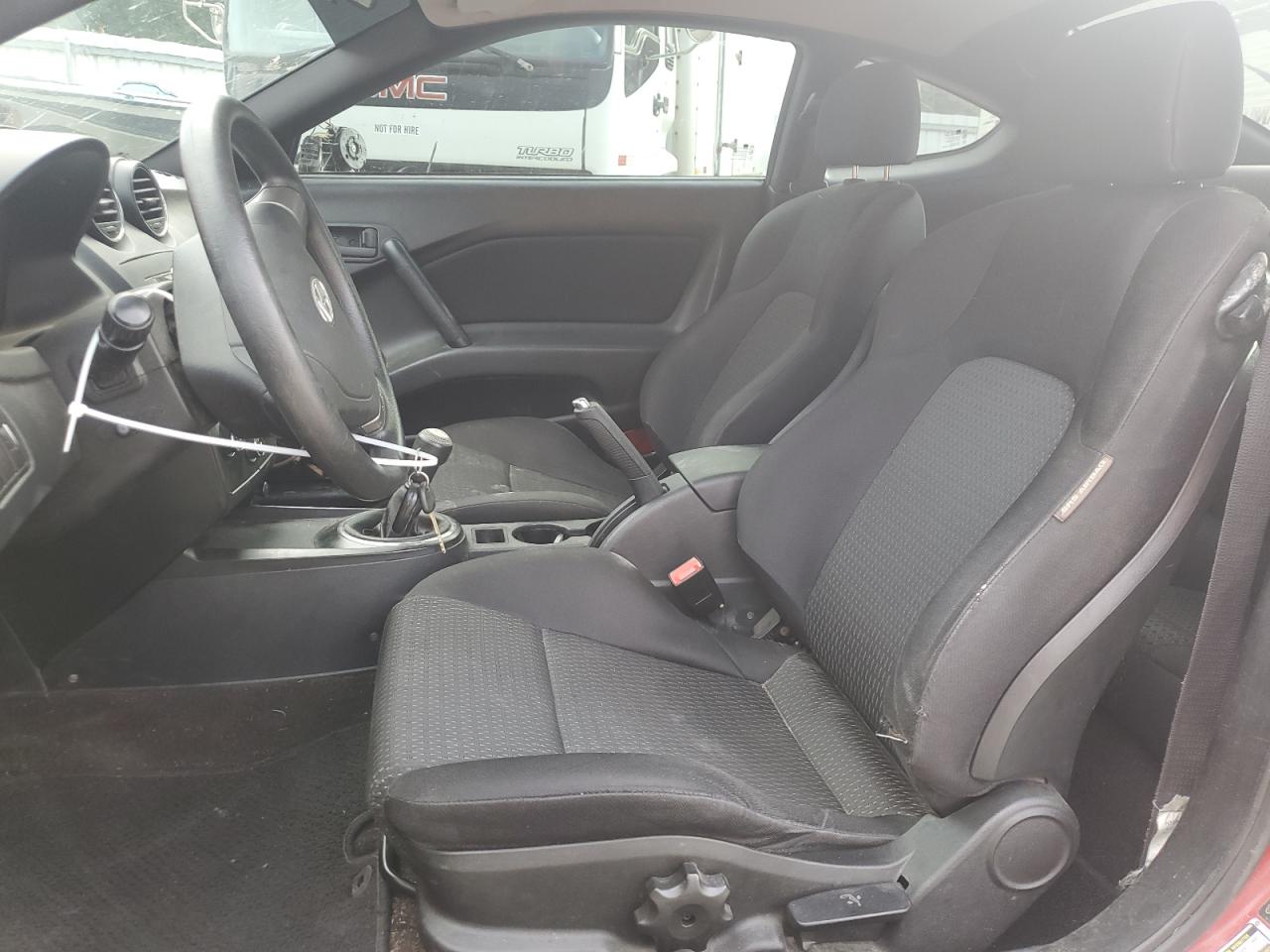 2008 Hyundai Tiburon Gs VIN: KMHHM66D48U275701 Lot: 65001994