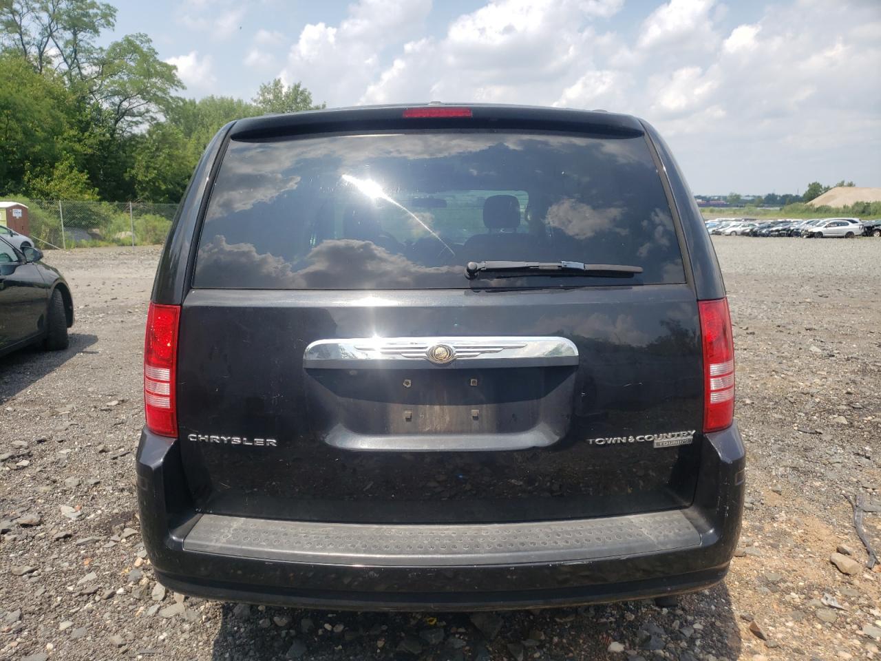 2010 Chrysler Town & Country Touring VIN: 2A4RR5D12AR141313 Lot: 66350844