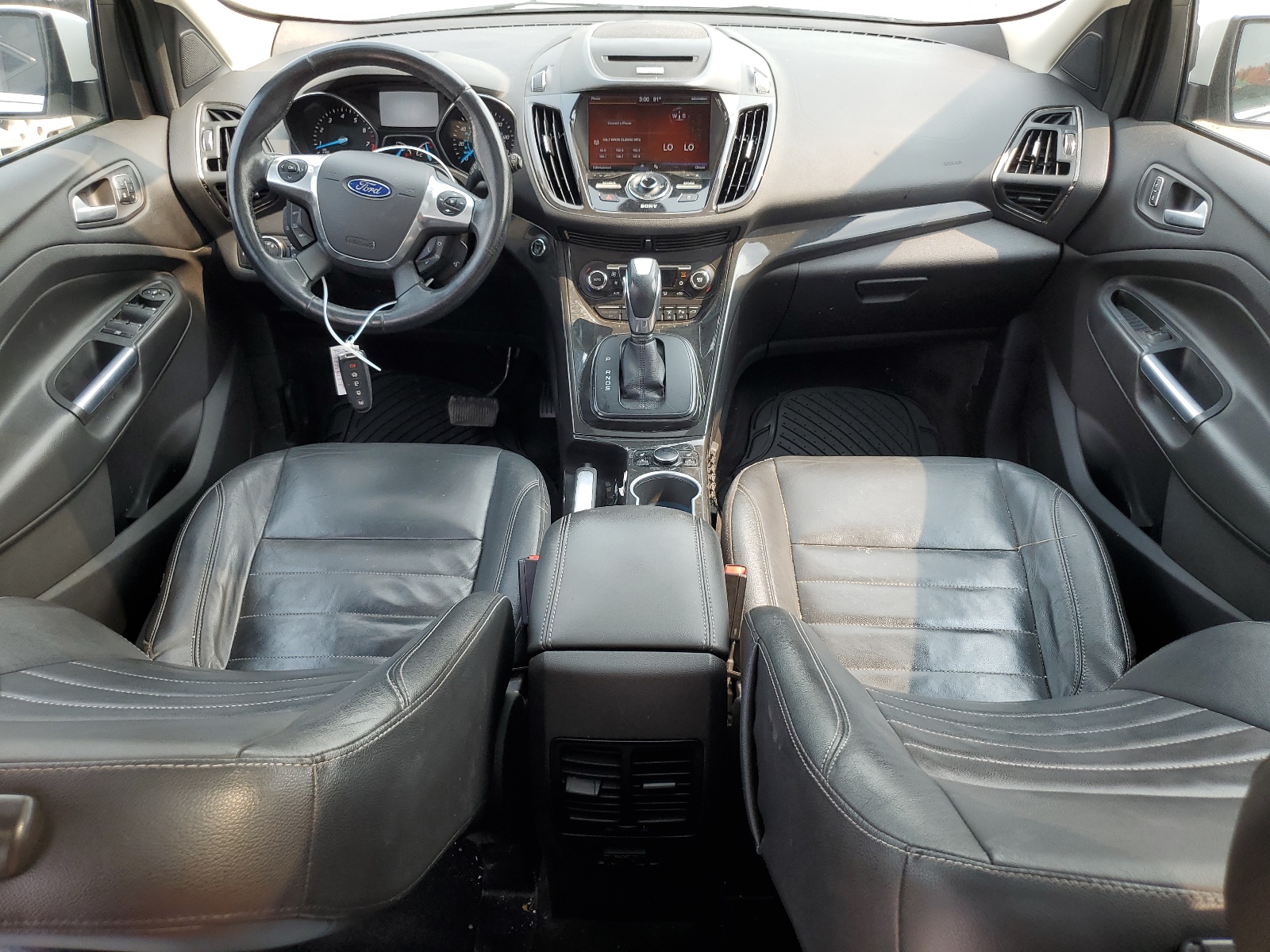 1FMCU9J99EUD83726 2014 Ford Escape Titanium