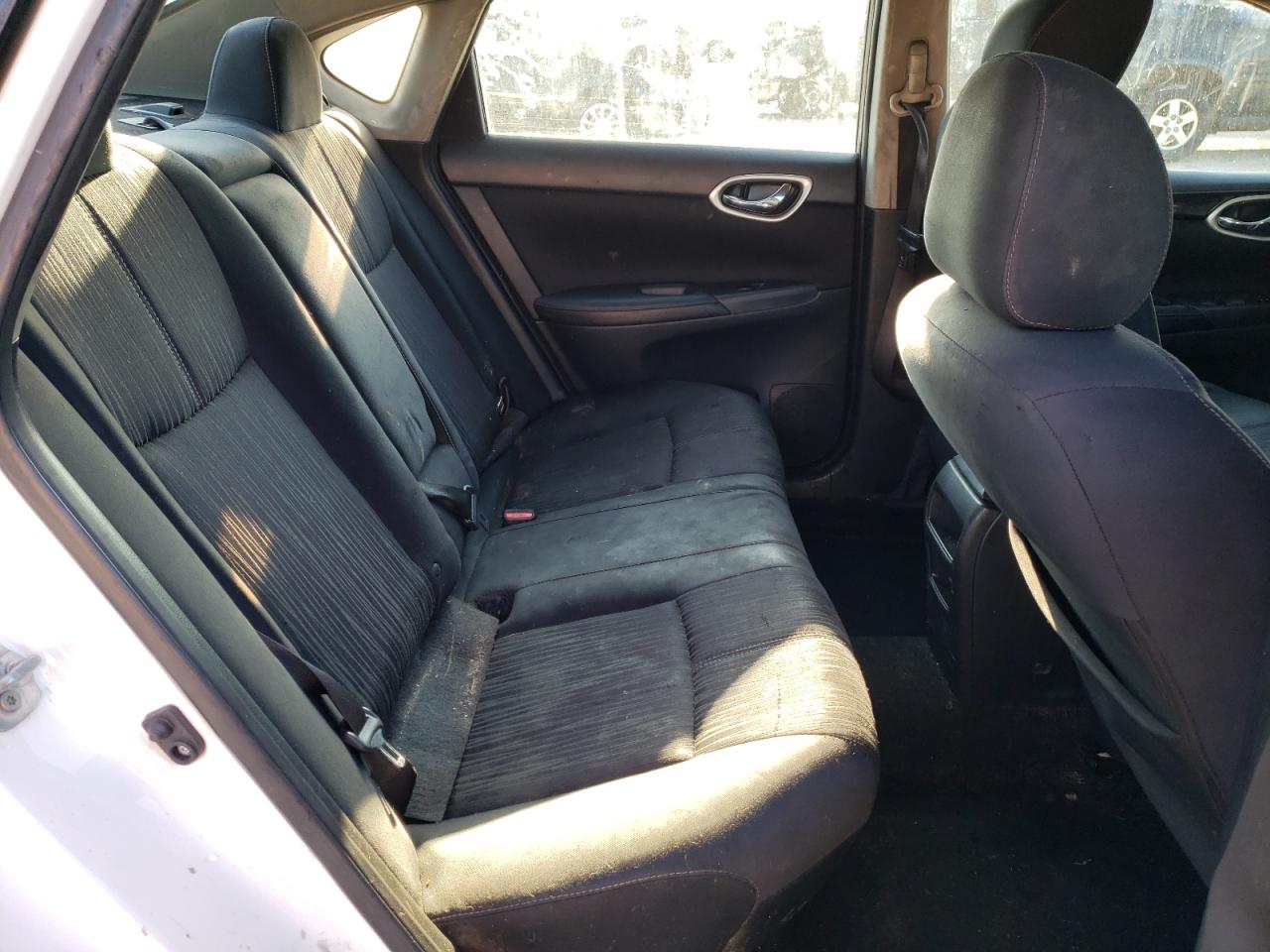 3N1AB7AP5GY284974 NISSAN SENTRA 2016