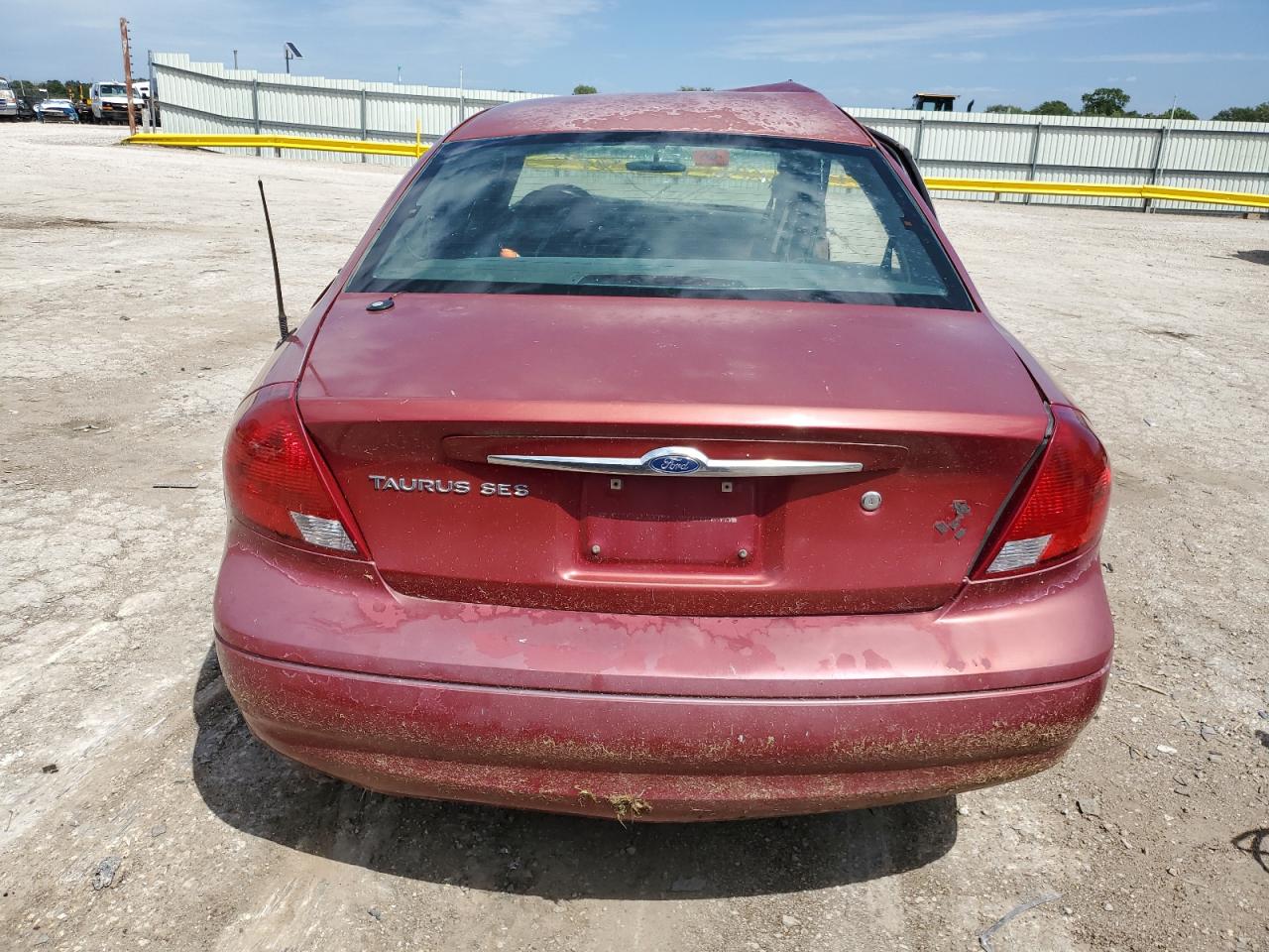 2003 Ford Taurus - Image 6