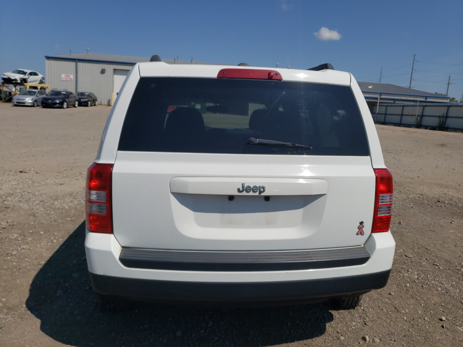 1C4NJPBA7GD670066 2016 Jeep Patriot Sport