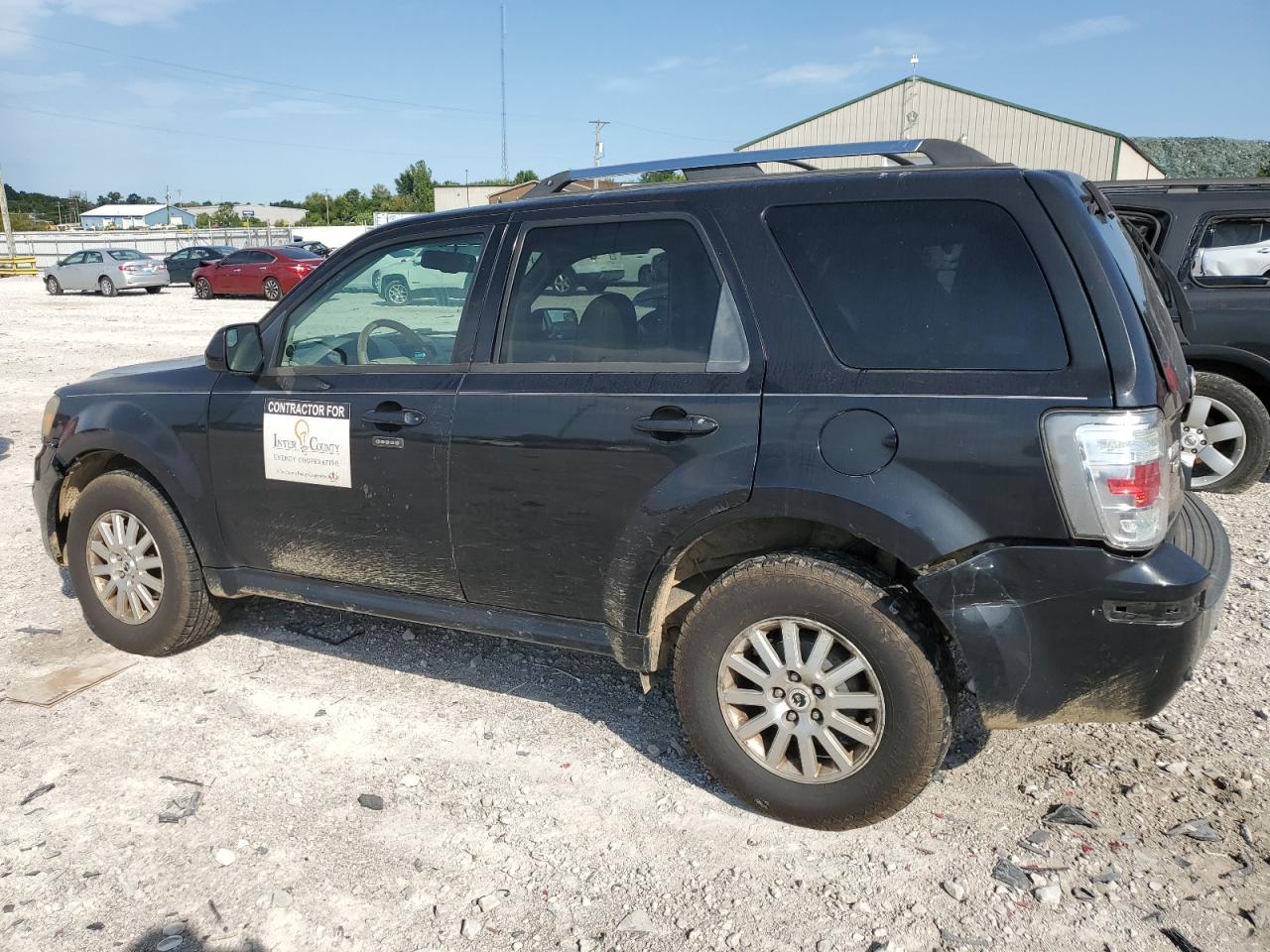2011 Mercury Mariner - Image 2