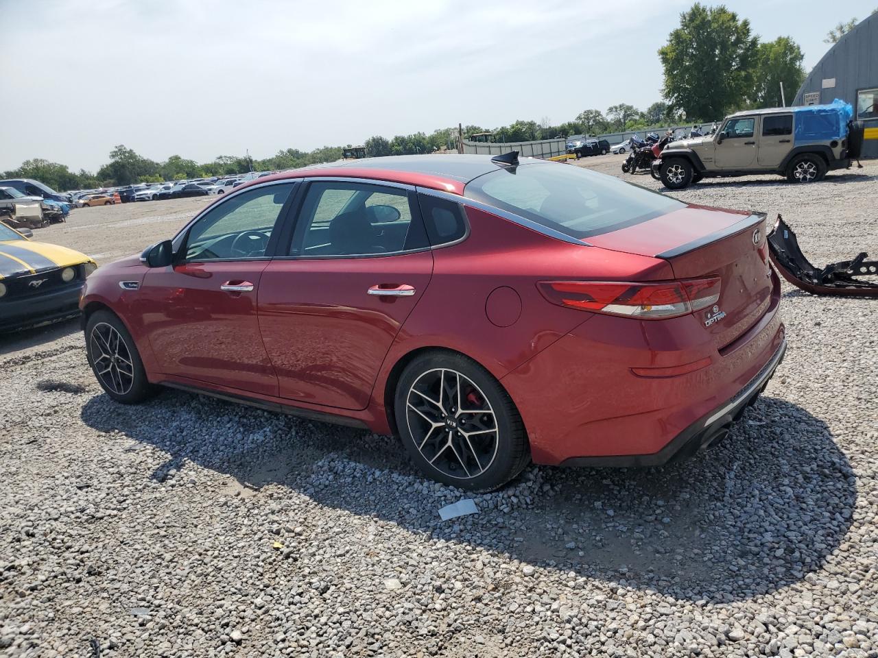 5XXGW4L23KG366912 2019 KIA OPTIMA - Image 2