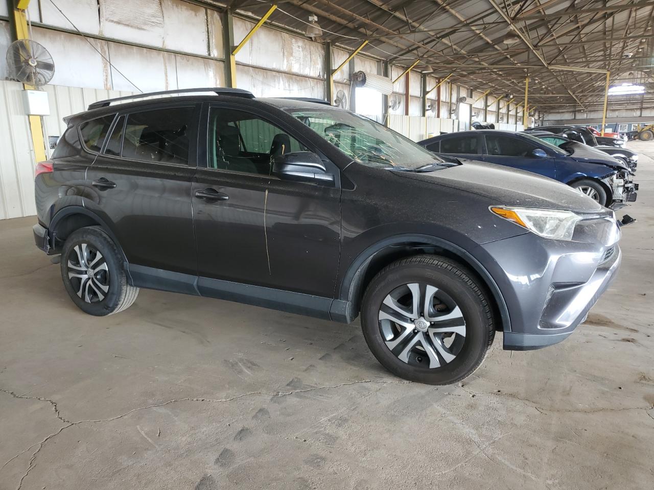 2017 Toyota Rav4 Le VIN: JTMZFREV5HJ121756 Lot: 66006874