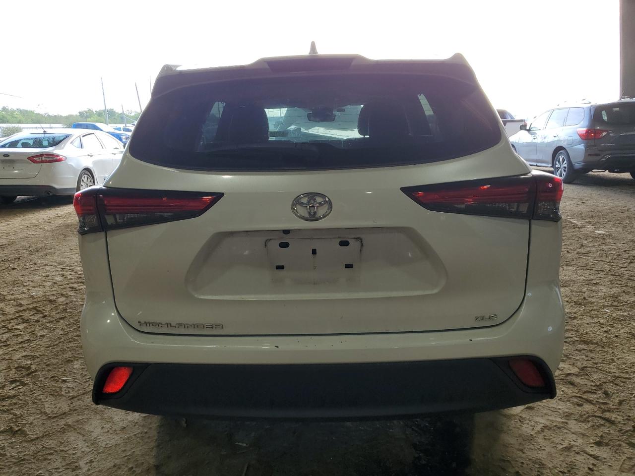 2022 Toyota Highlander Xle VIN: 5TDGZRAHXNS093756 Lot: 69105944