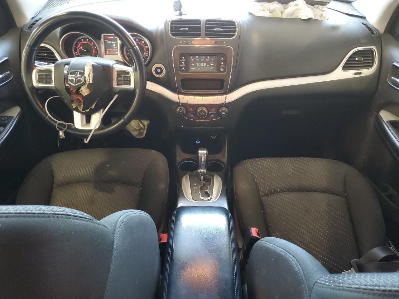 2019 Dodge Journey Se VIN: 3C4PDCBB4KT681143 Lot: 64743414