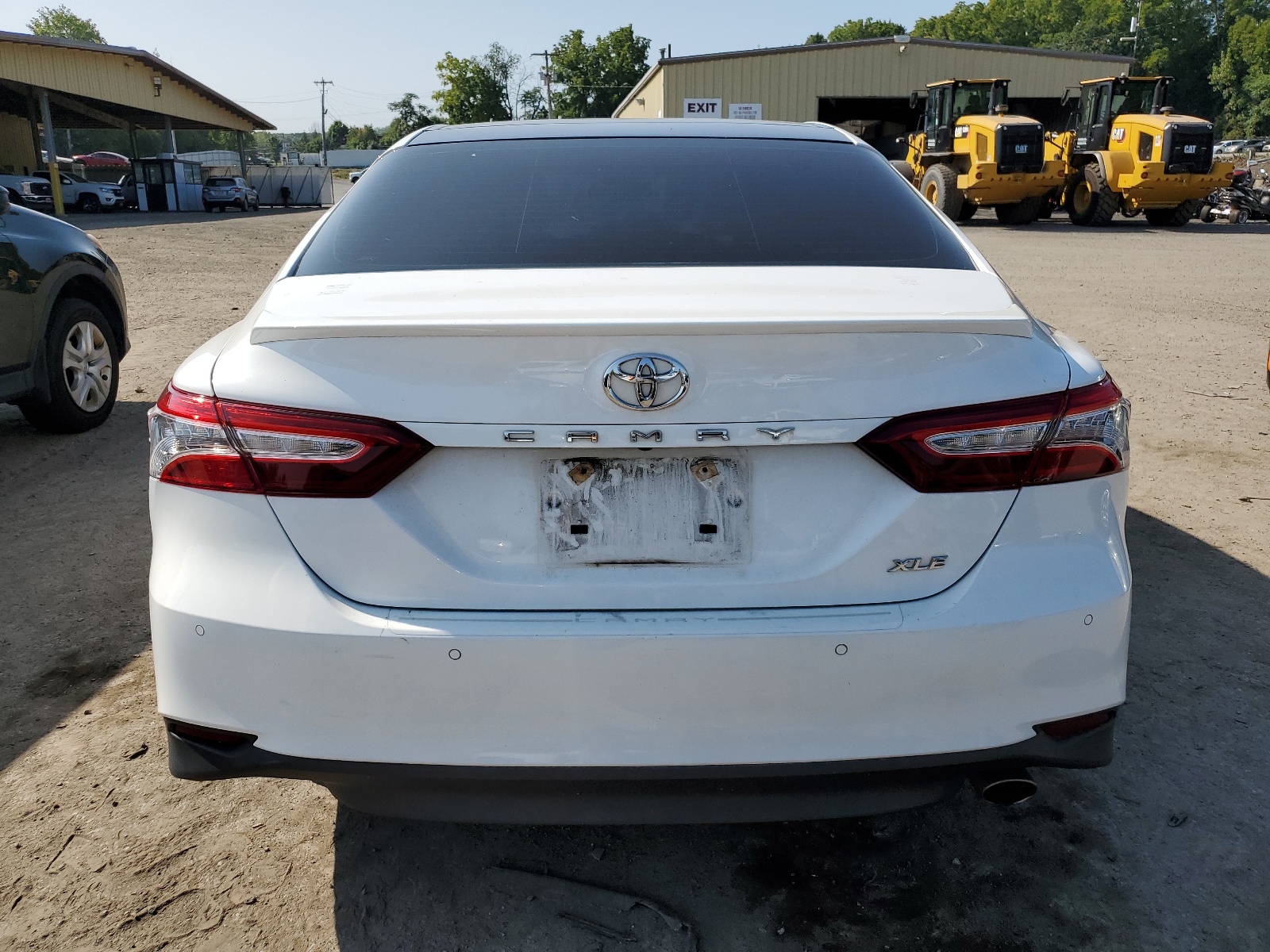 4T1B11HK1JU156636 2018 Toyota Camry L