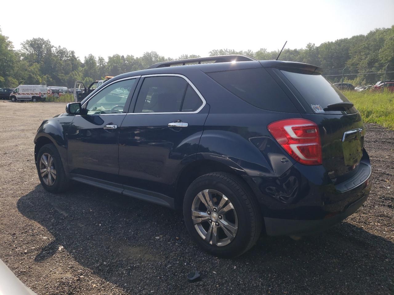 2GNFLFEKXG6246402 2016 CHEVROLET EQUINOX - Image 2