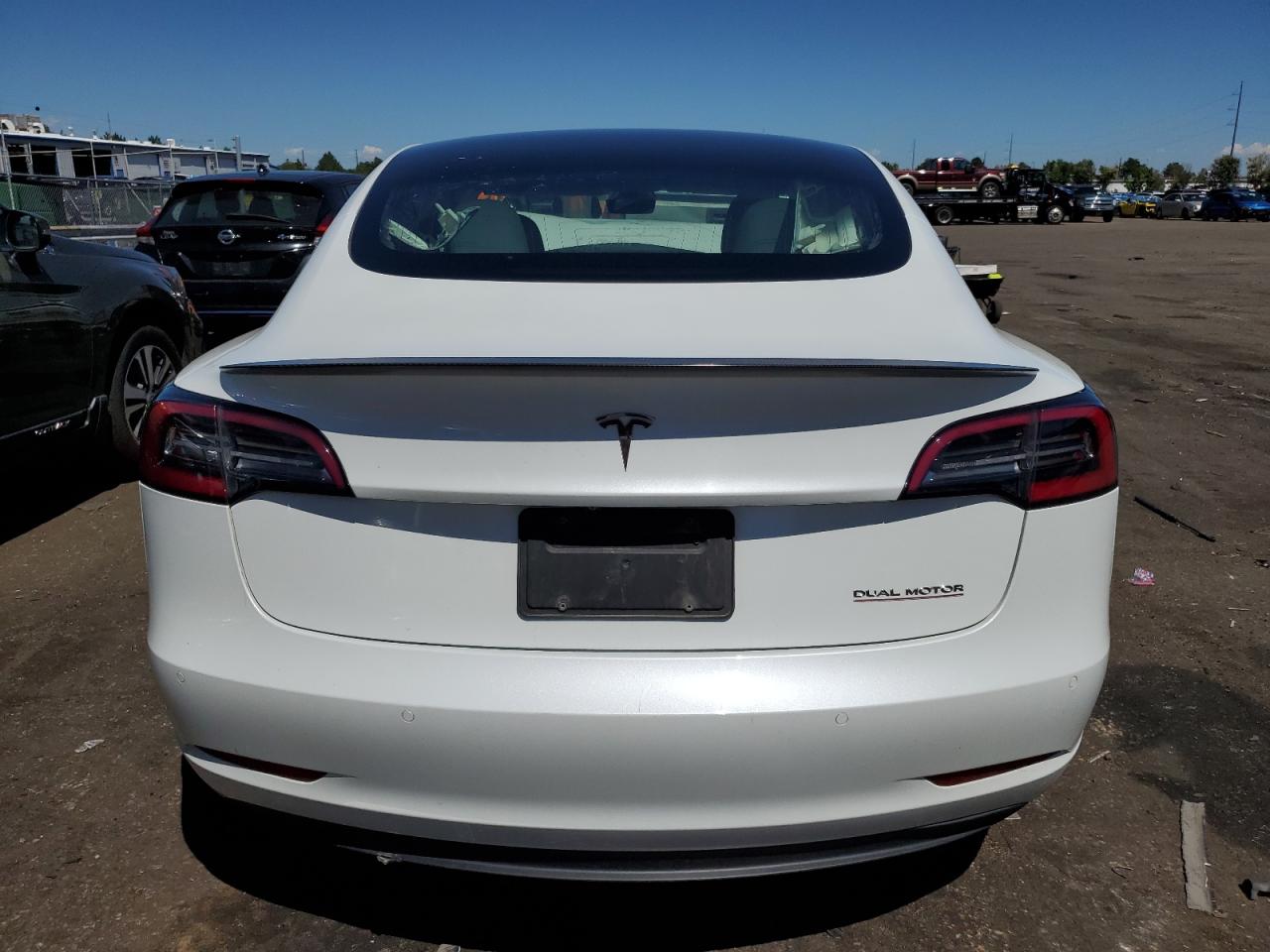 2019 Tesla Model 3 VIN: 5YJ3E1EB5KF422137 Lot: 68144094