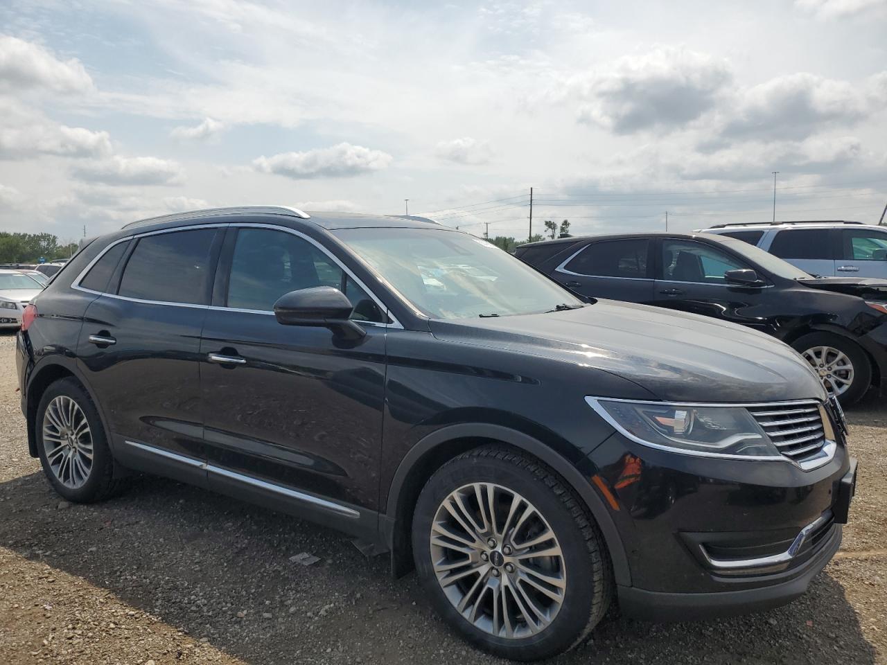 2LMPJ8LR7GBL48715 2016 Lincoln Mkx Reserve