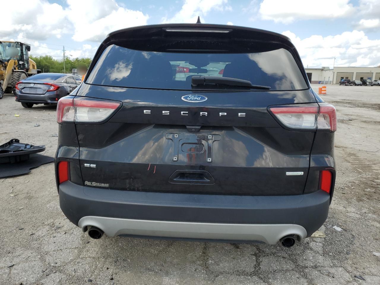 2020 Ford Escape Se VIN: 1FMCU0G69LUB48197 Lot: 67375474