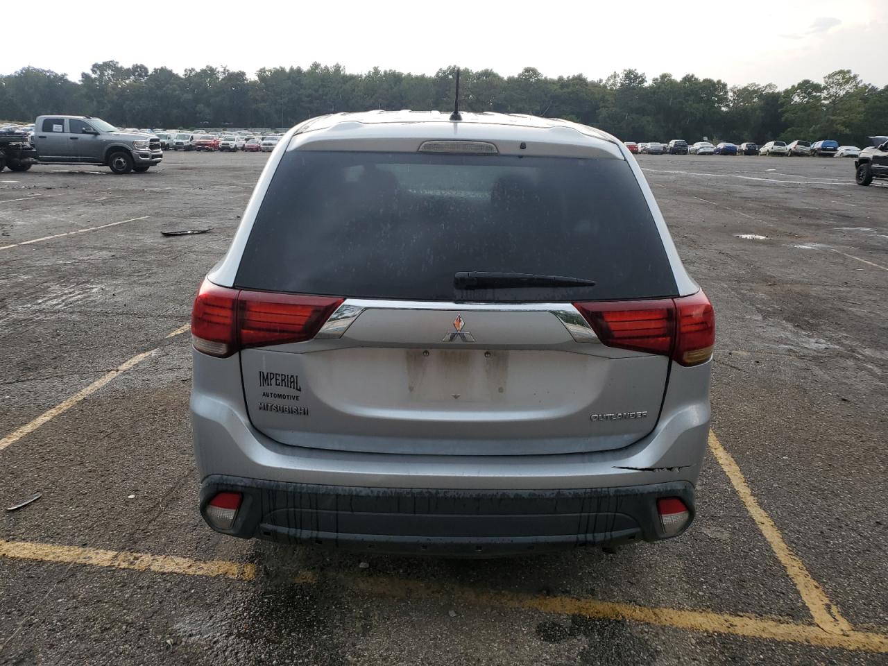 JA4AD2A33GZ064658 2016 Mitsubishi Outlander Es