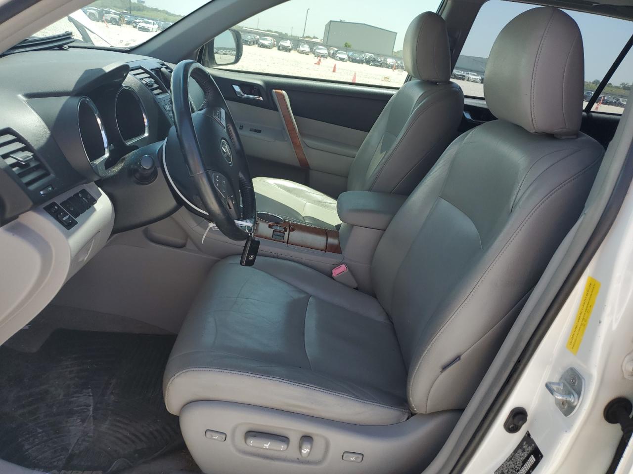 2009 Toyota Highlander Limited VIN: JTEDS42AX92081188 Lot: 64785174