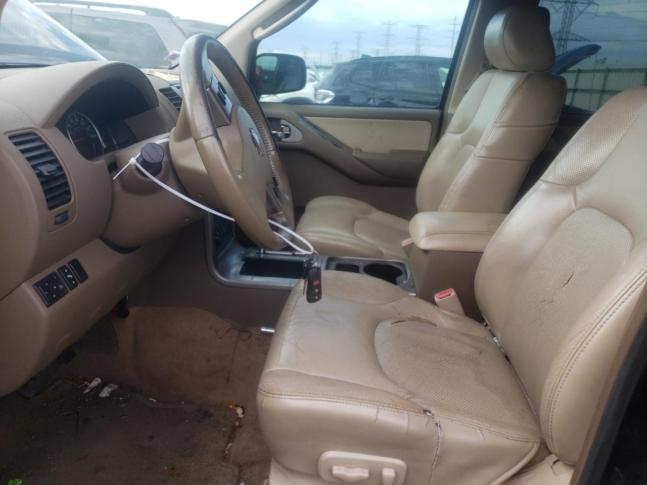 5N1AR18W16C647597 2006 Nissan Pathfinder Le