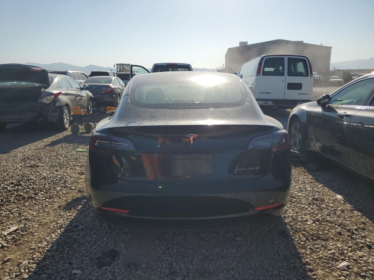 2018 Tesla Model 3 VIN: 5YJ3E1EBXJF095992 Lot: 65834864