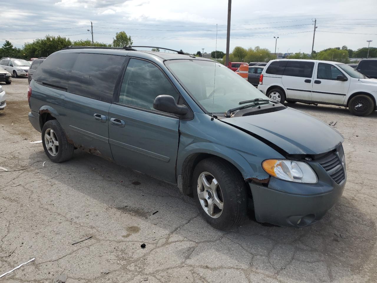 2006 Dodge Caravan - Image 4