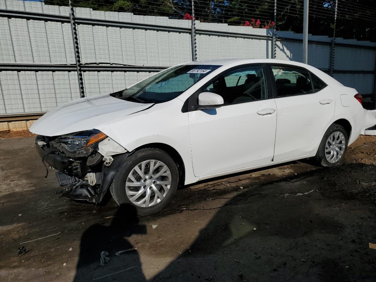 5YFBURHE5KP920684 2019 TOYOTA COROLLA - Image 1