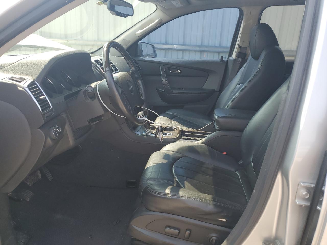 2011 GMC Acadia - Image 7