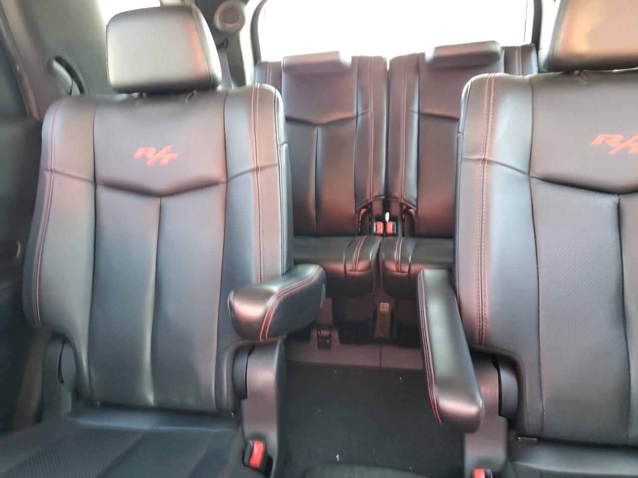 2013 Dodge Durango R/T VIN: 1C4SDHCT5DC689068 Lot: 67320924