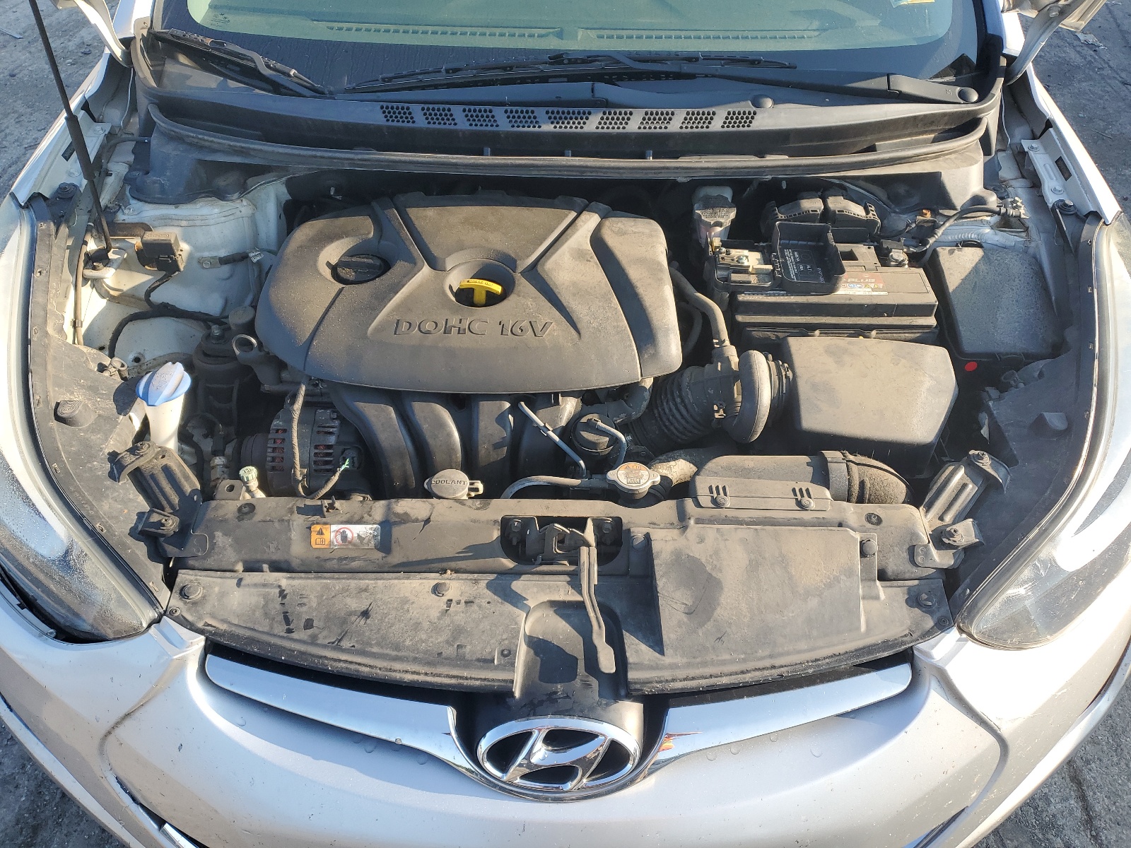 5NPDH4AE3FH603905 2015 Hyundai Elantra Se