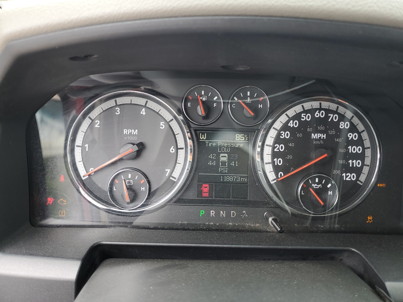 1D7RV1GT6BS618063 2011 Dodge Ram 1500