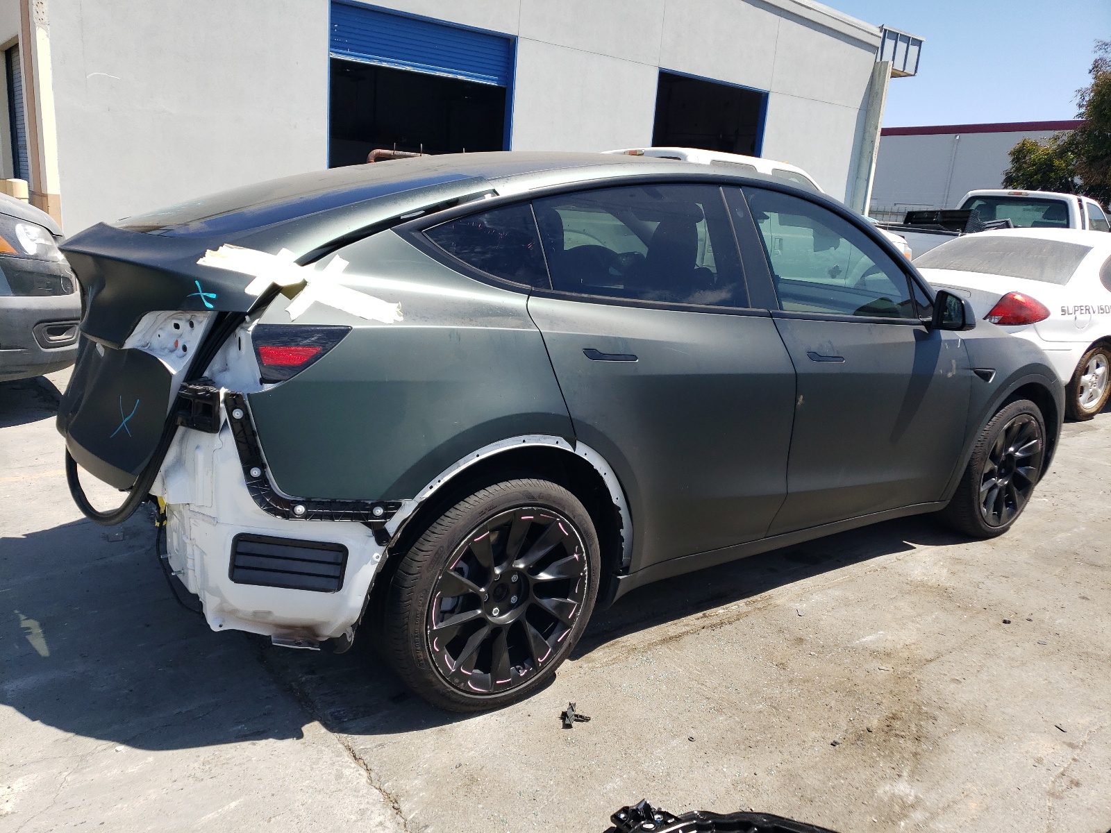 7SAYGAEE1PF786222 2023 Tesla Model Y