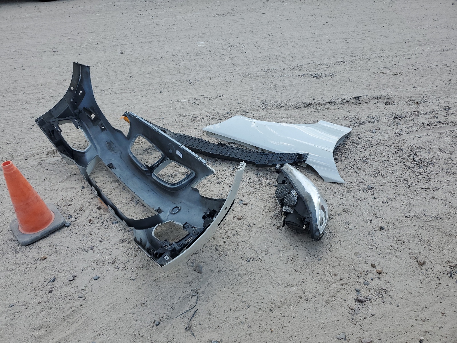 WBA1M1C55GV394465 2016 BMW M235I