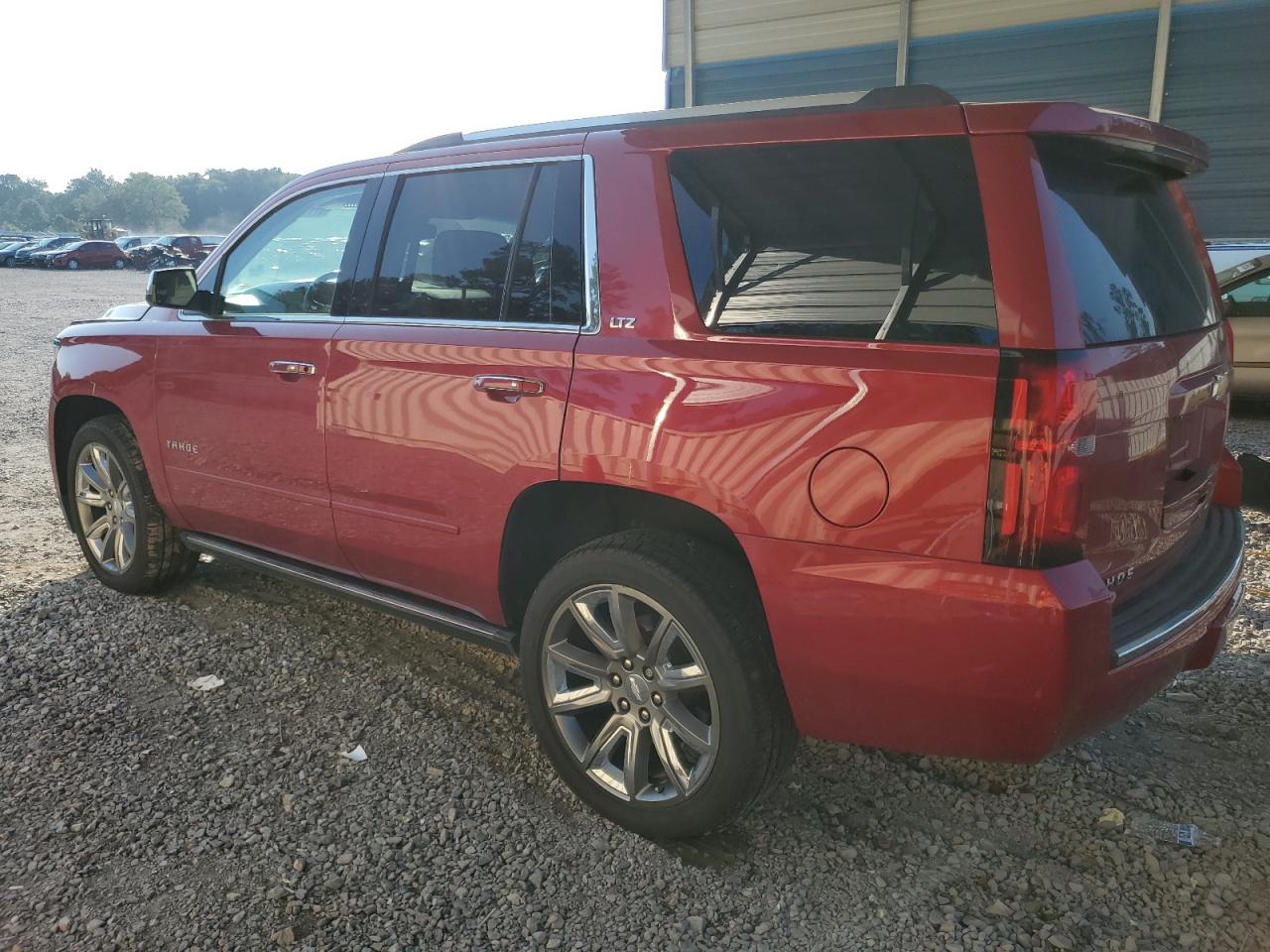 1GNSCCKC5FR222912 2015 CHEVROLET TAHOE - Image 2