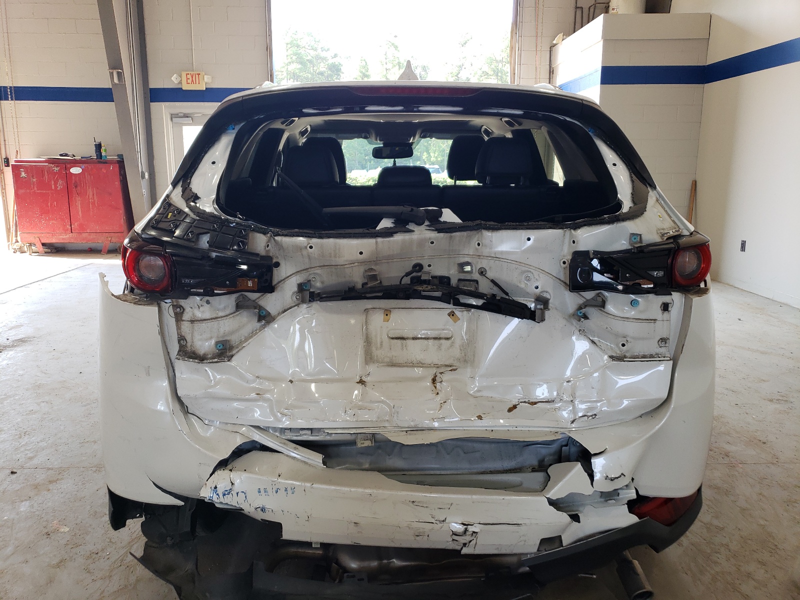 JM3KFBCM2J0375611 2018 Mazda Cx-5 Touring