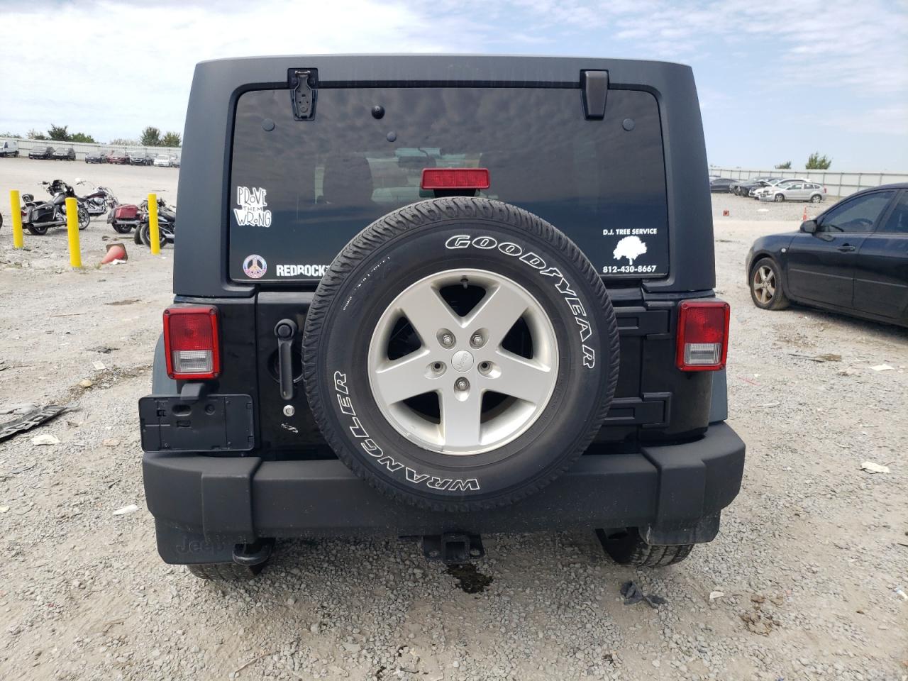 2013 Jeep Wrangler Unlimited Sport VIN: 1C4BJWDG1DL621557 Lot: 69715604